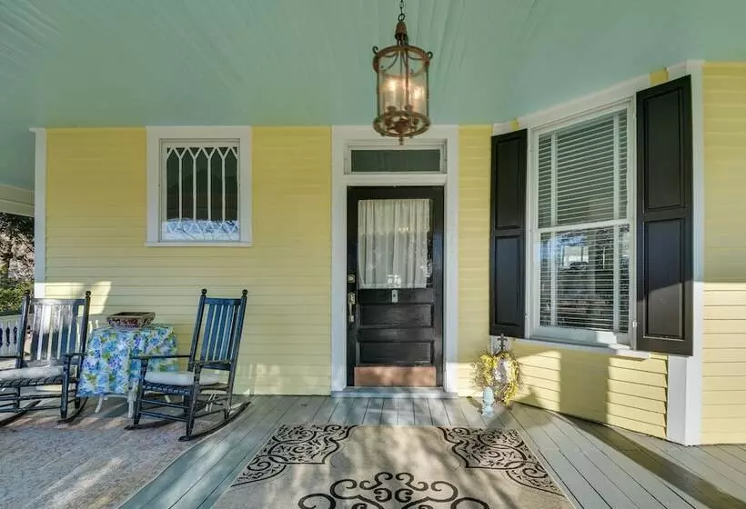 Opulent Home In Spring Hope W/ Pool & Hot Tub!