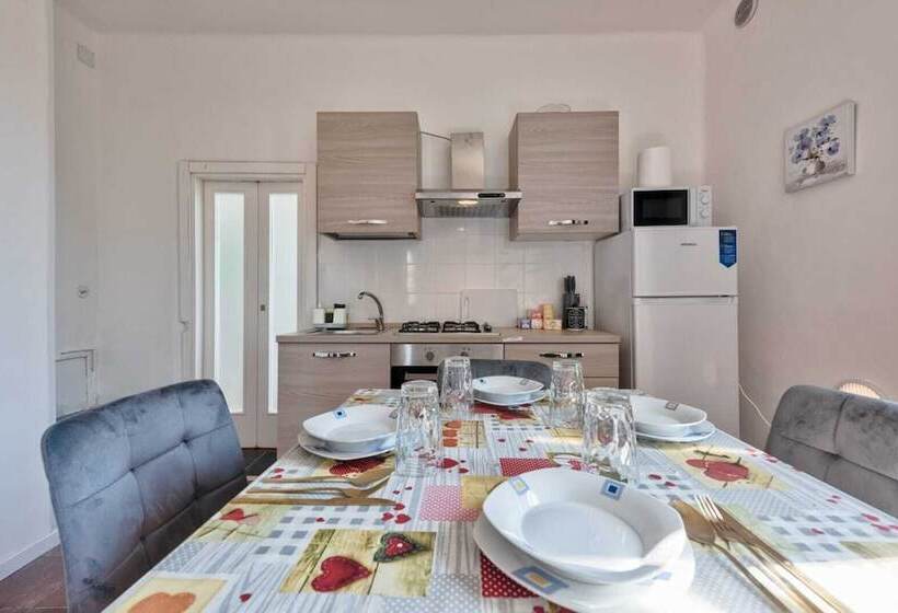 پانسیون Venice Vacation Apartment