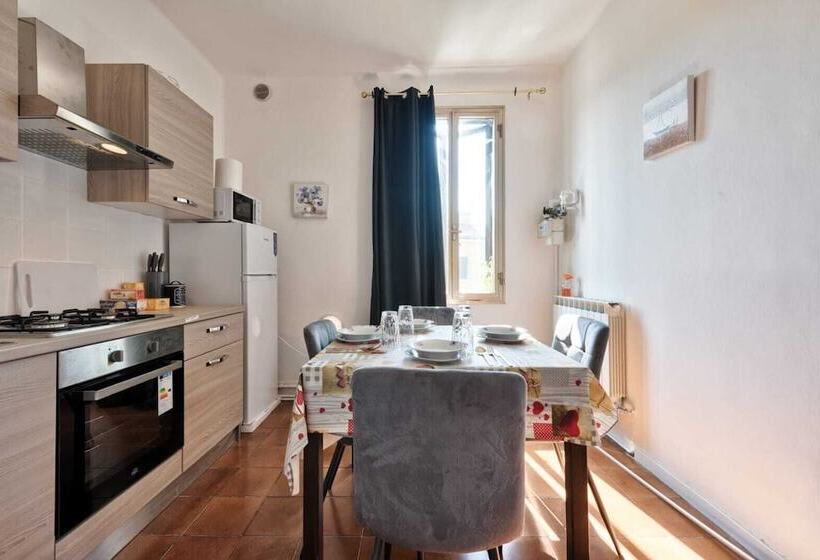 پانسیون Venice Vacation Apartment
