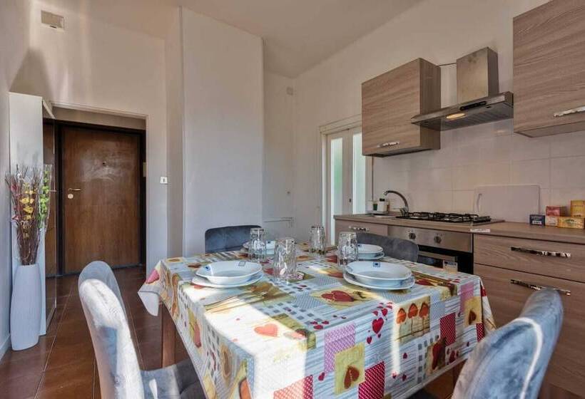 پانسیون Venice Vacation Apartment