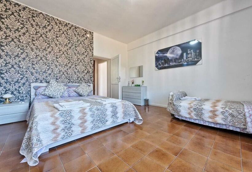 پانسیون Venice Vacation Apartment