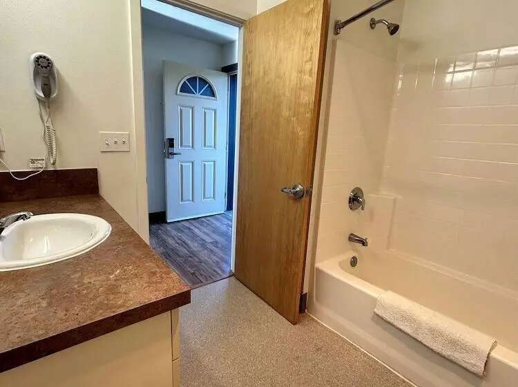 Quileute Oceanside Resort