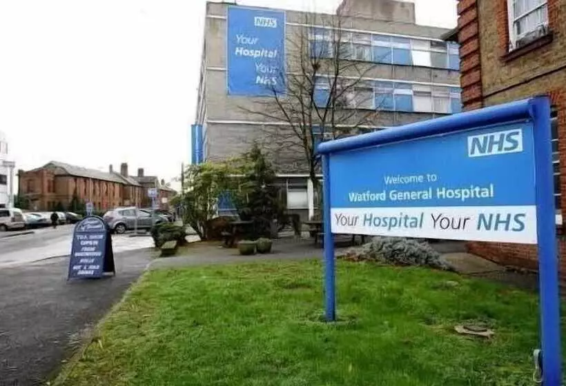 レジデンス Beautiful 2 Bed House In Watford