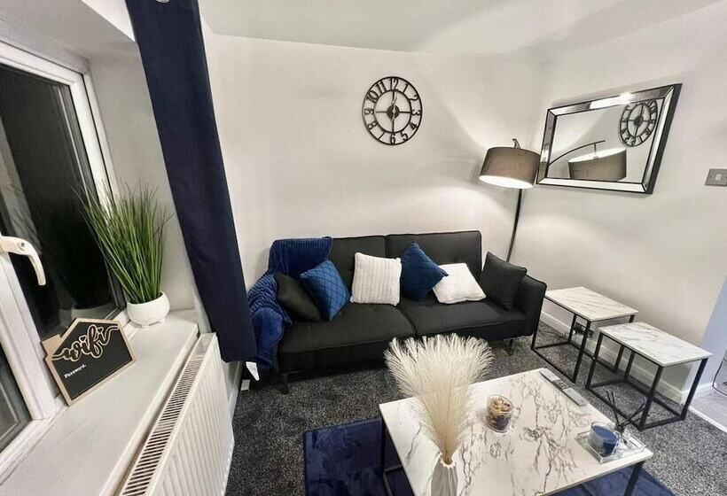 レジデンス Beautiful 2 Bed House In Watford