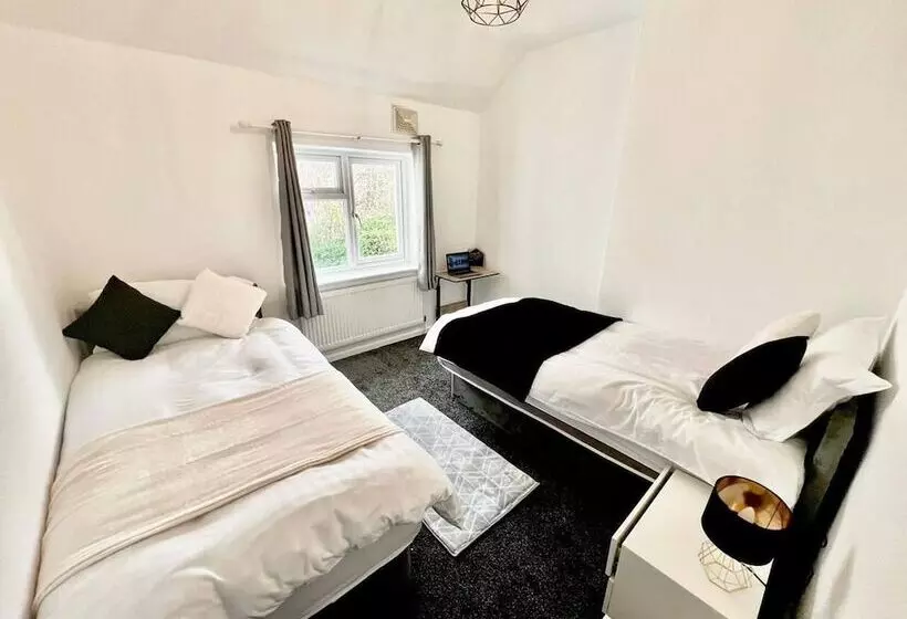 レジデンス Beautiful 2 Bed House In Watford