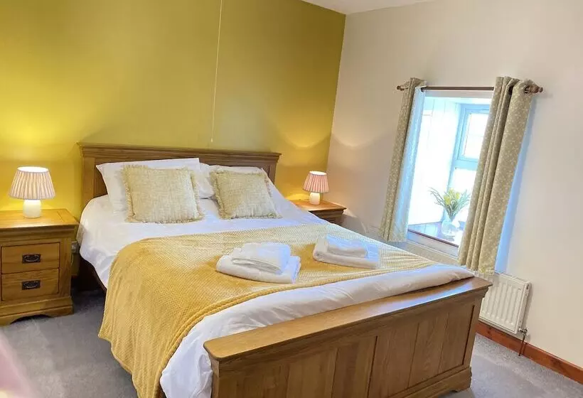 レジデンス Brecon Beacons Luxury 7 Bed House With Hottub