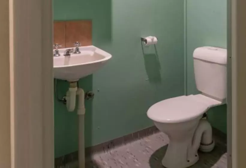 Lomakeskus Discovery Parks   Mount Surprise