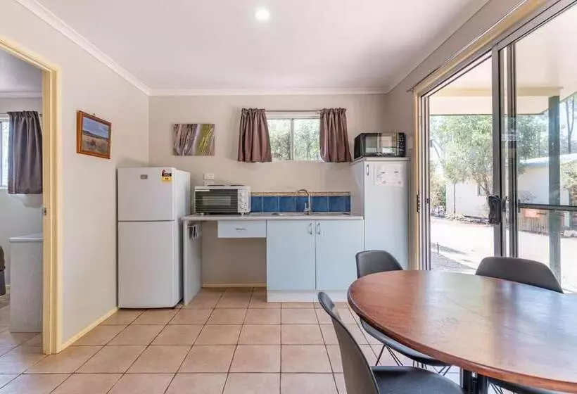 Lomakeskus Discovery Parks   Mount Surprise