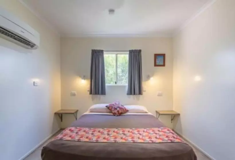 Lomakeskus Discovery Parks   Mount Surprise