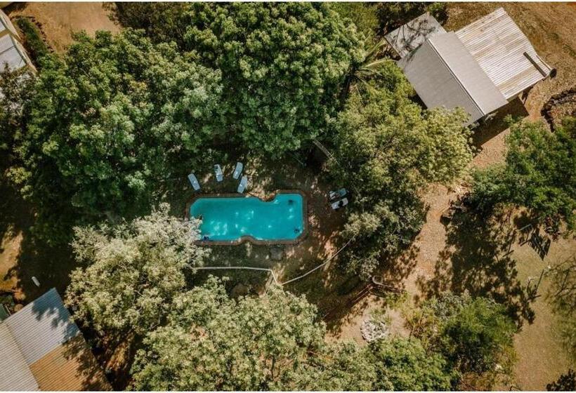 リゾートホテル Discovery Parks Mount Surprise