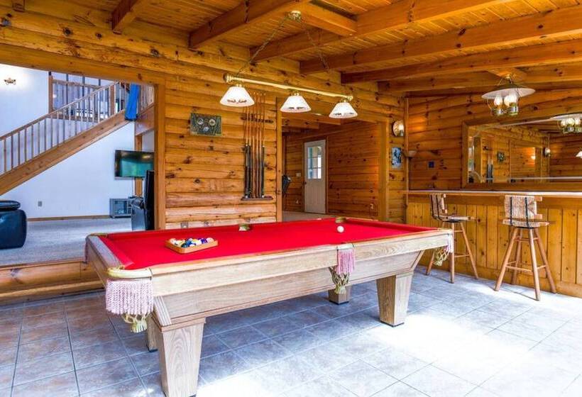 Twin Creeks Lodge By Avantstay 33 Acre Retreat