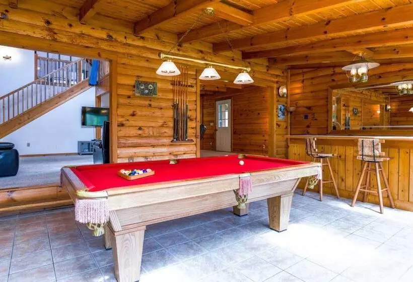 Twin Creeks Lodge By Avantstay 33 Acre Retreat