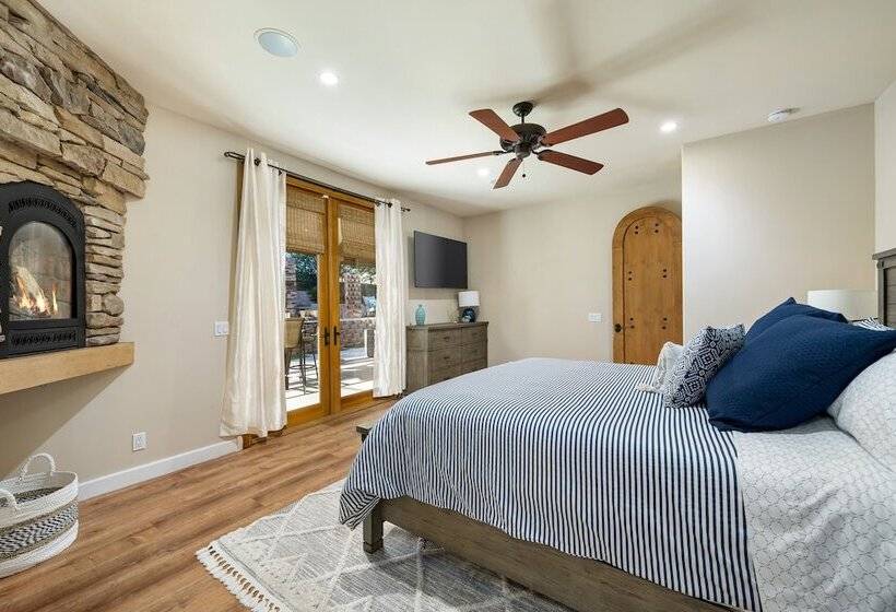 Yucca Valley Vacation Rental: Private Pool + Spa!