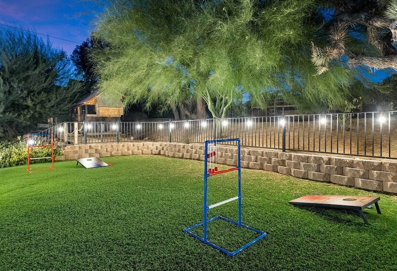 Yucca Valley Vacation Rental: Private Pool + Spa!