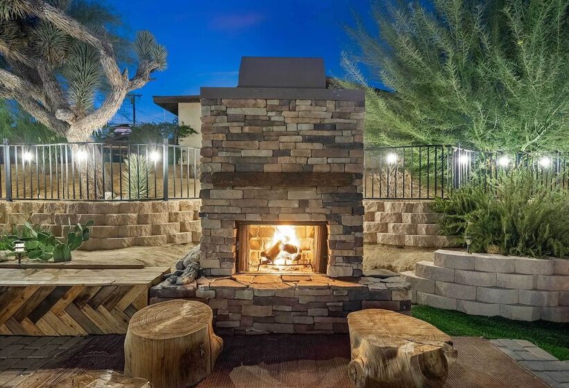 Yucca Valley Vacation Rental: Private Pool + Spa!