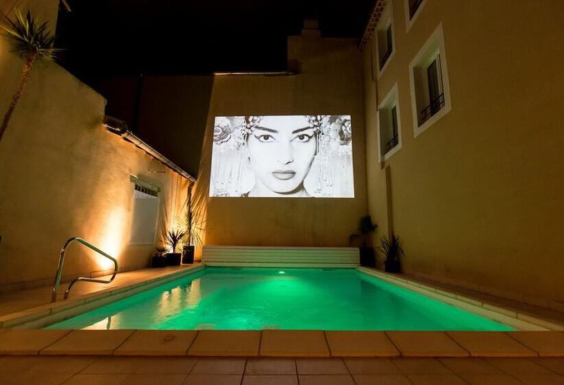 هتل Hôtel Arène