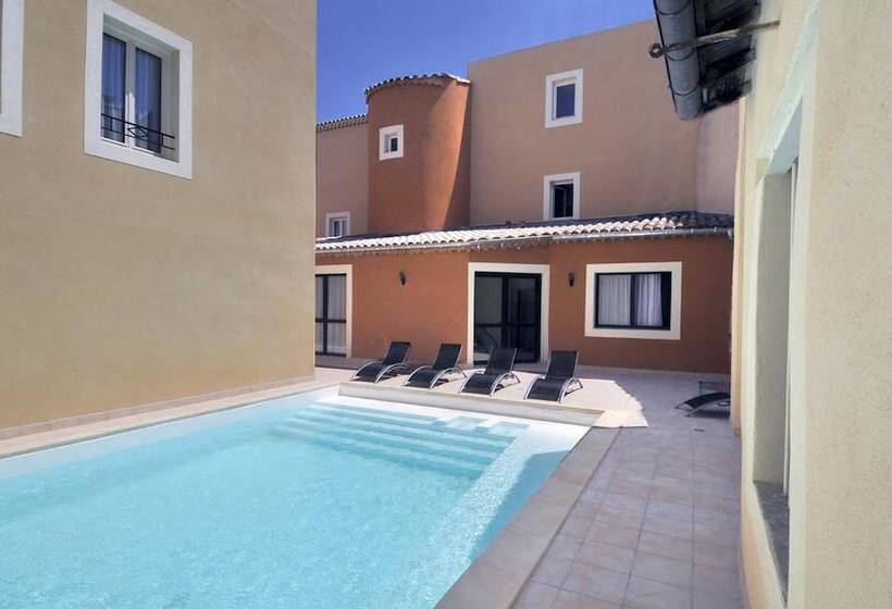 هتل Hôtel Arène