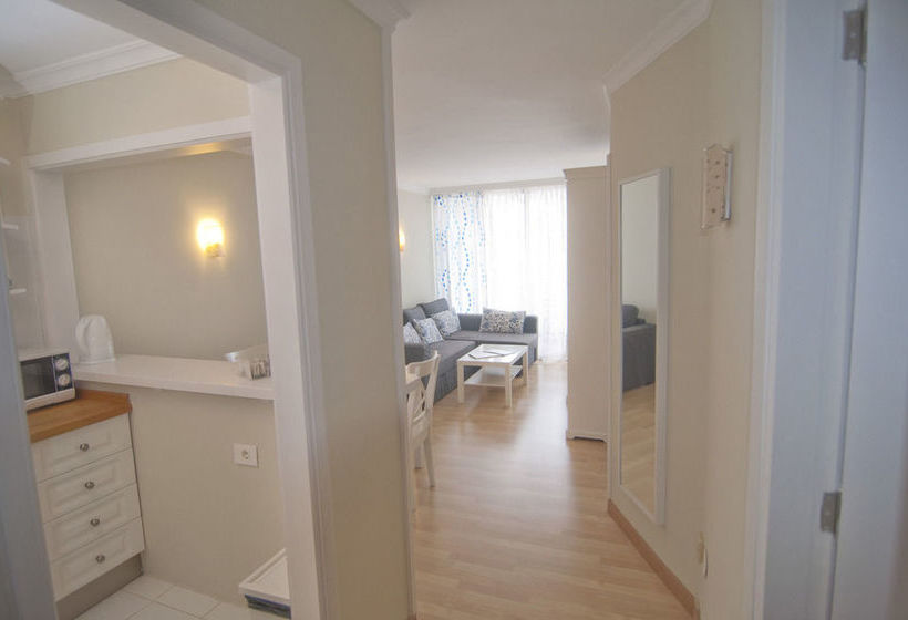 Apartamento Piscina 311