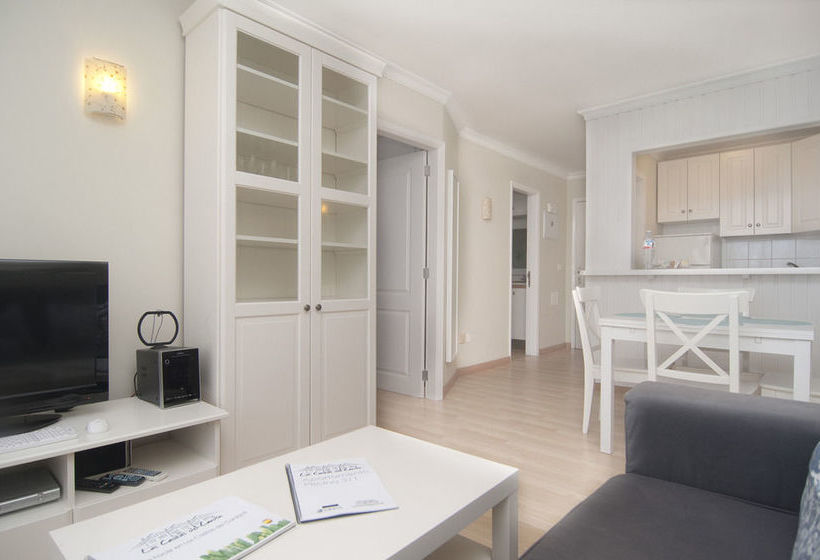 Apartamento Piscina 311