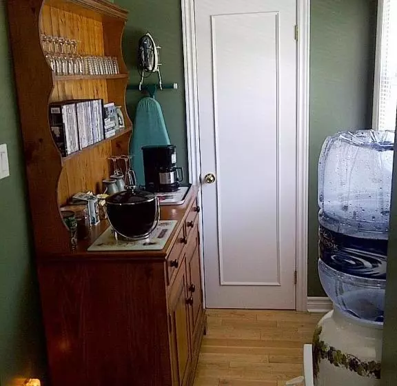 Hotelli Abacot Hall Bed & Breakfast