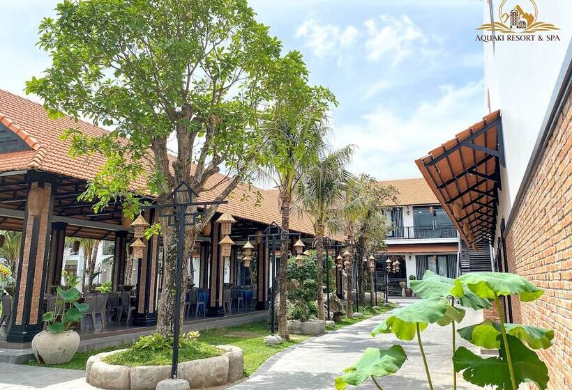 هتل Aquaki Resort & Spa