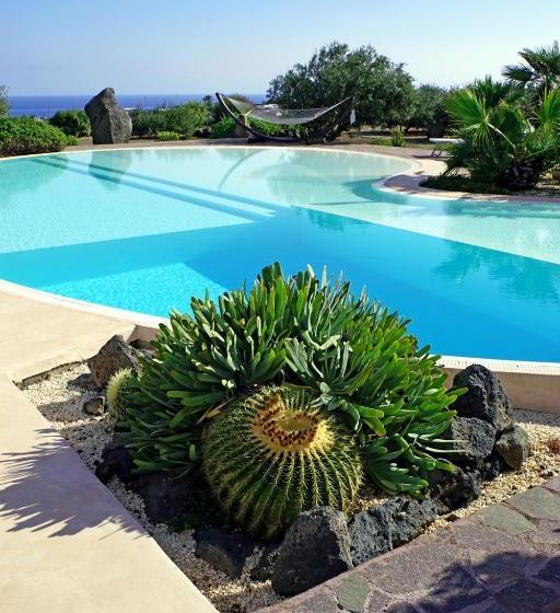 Hotel Dammusi E Relax