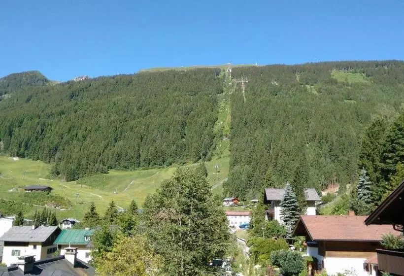 هتل Gästehaus Golker