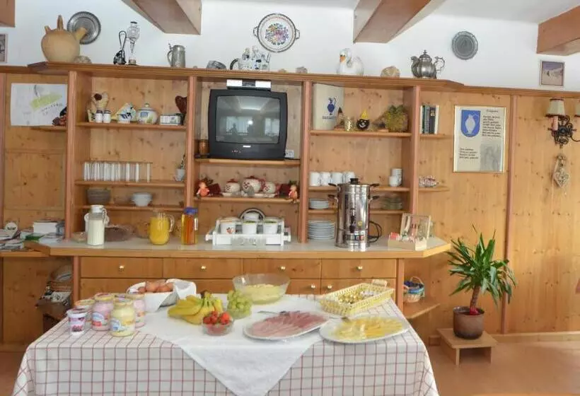 هتل Gästehaus Golker