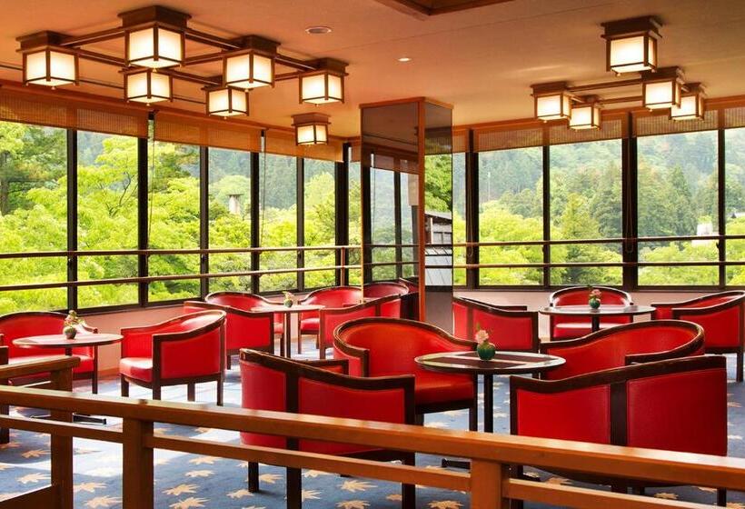 ホテル Yamanaka Onsen Kagari Kisshotei