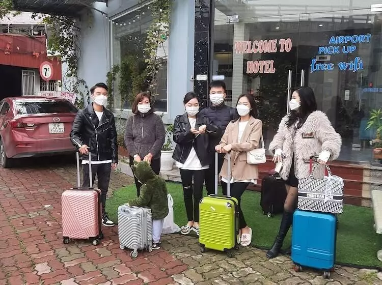 New Airport Hotels
