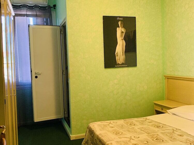 בית מלון כפרי Nuova Locanda Belvedere