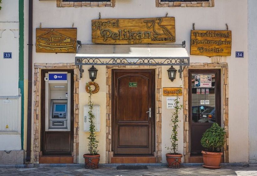 هتل Pelikan