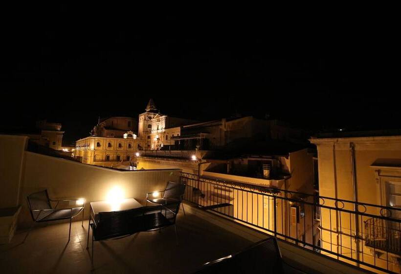 فندق Porta Reale