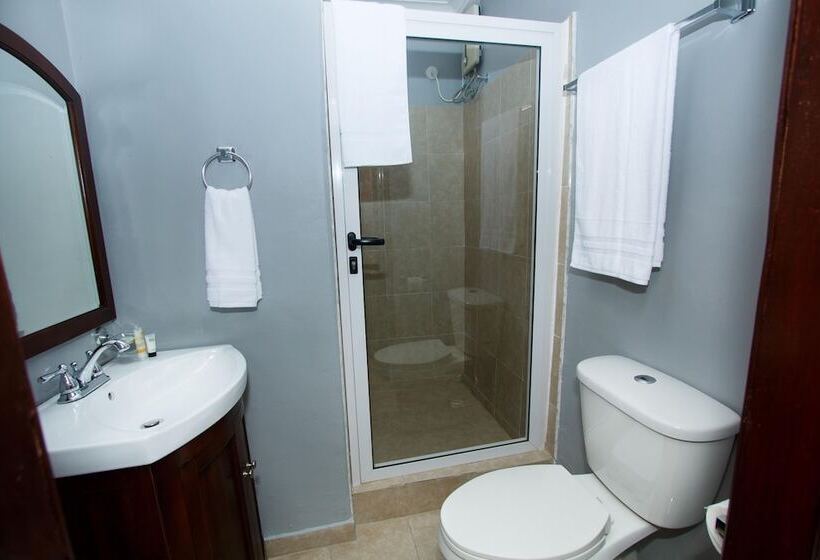 Отель Prestige Suites