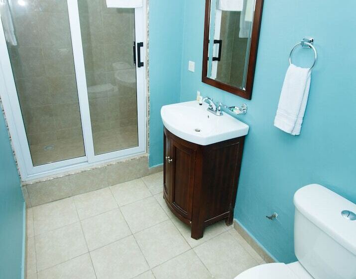 Отель Prestige Suites