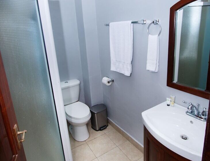 Отель Prestige Suites