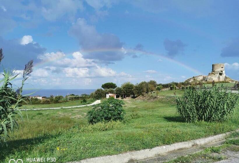 هتل Sole E Luna Capo Vaticano