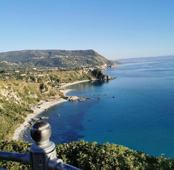 هتل Sole E Luna Capo Vaticano