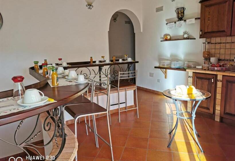 هتل Sole E Luna Capo Vaticano