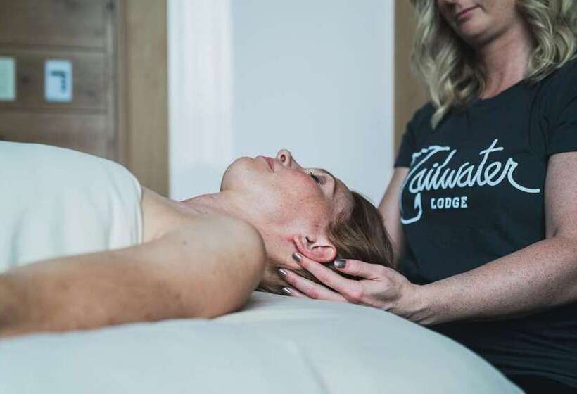 בית מלון כפרי Tailwater Lodge Altmar, Tapestry Collection By Hilton