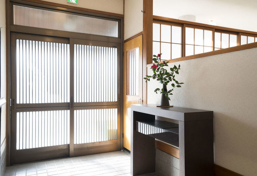 فندق Tsubaki House