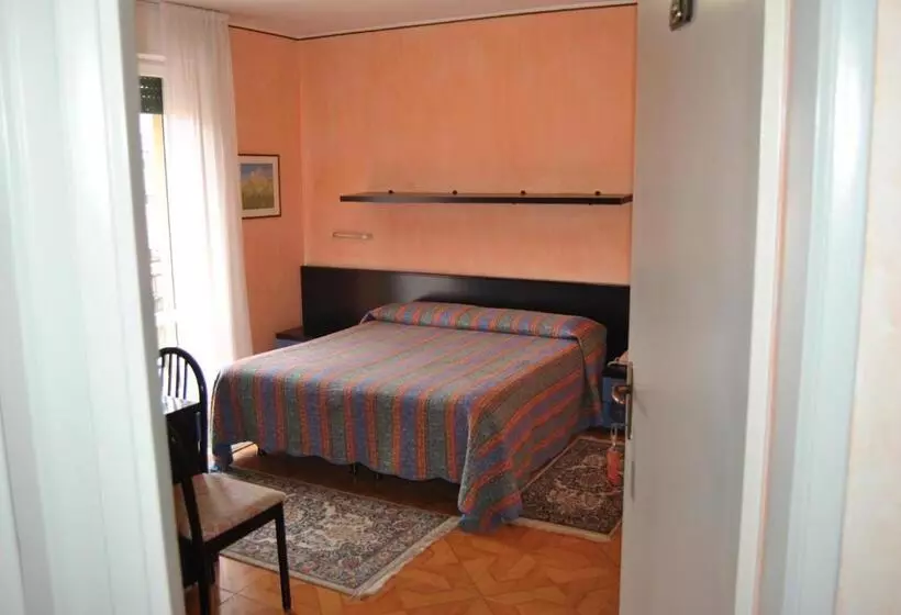 Hotelli Villa Mon Toc