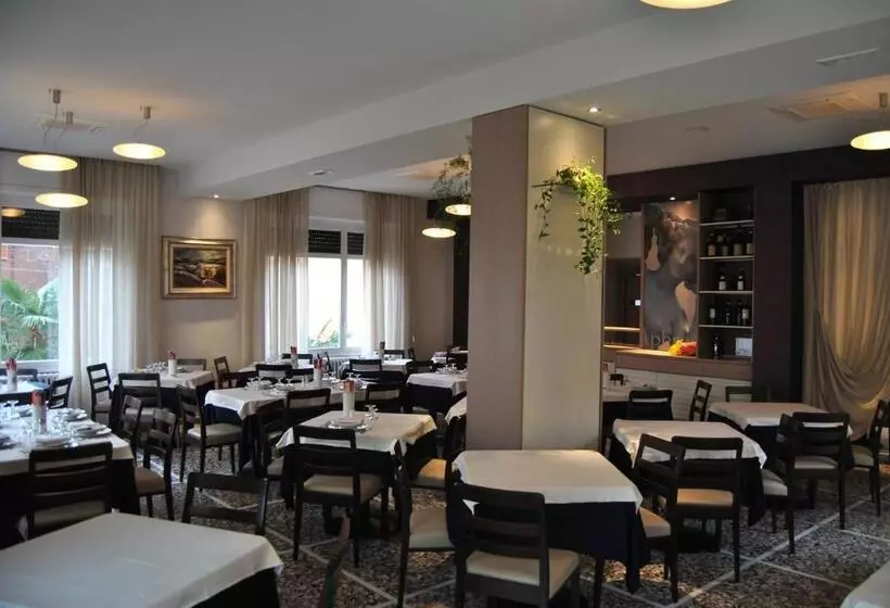 Hotelli Villa Mon Toc