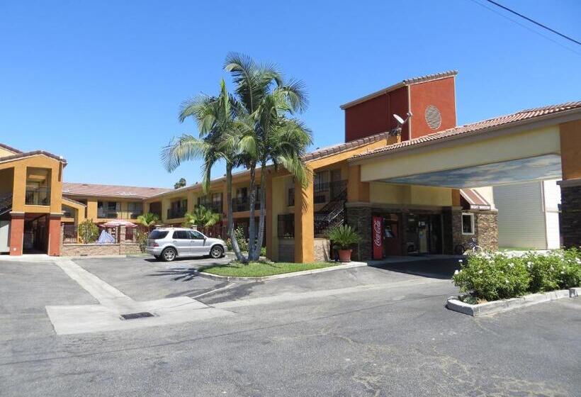 汽车旅馆  Azusa Inn