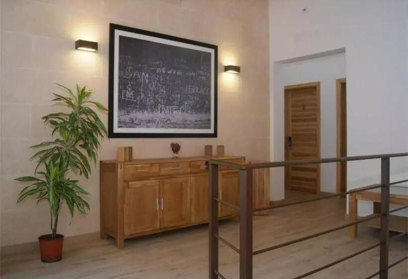 Petit Hotel C An Mel