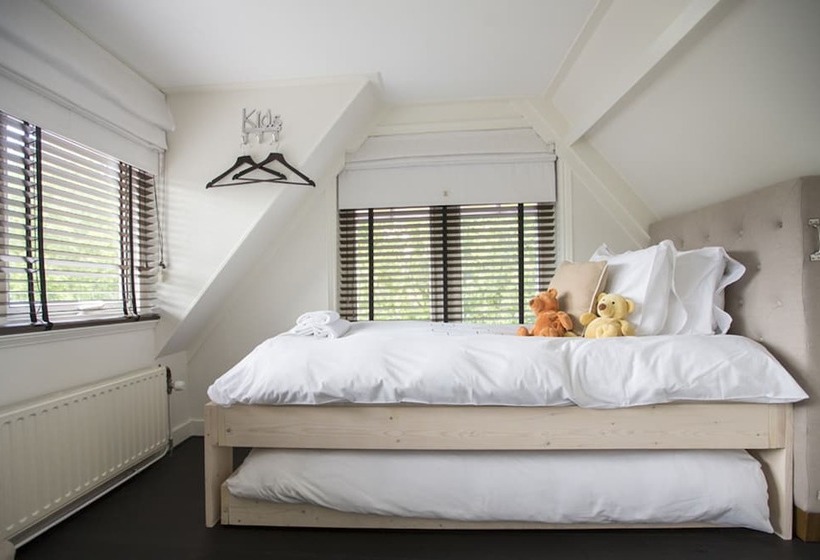 Zenzez Hotel & Lounge