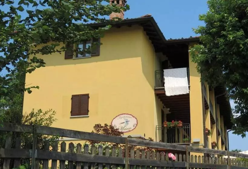 هتل Agriturismo Marco