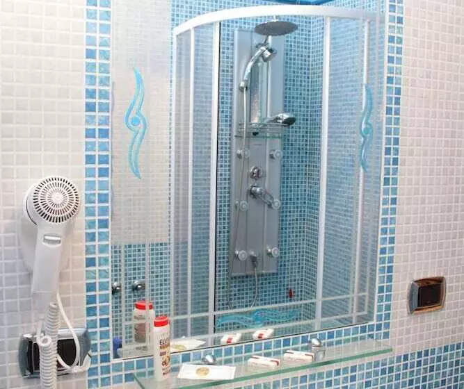 هتل B&b Il Pavone