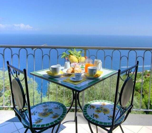 בית מלון כפרי B&b Il Pavone