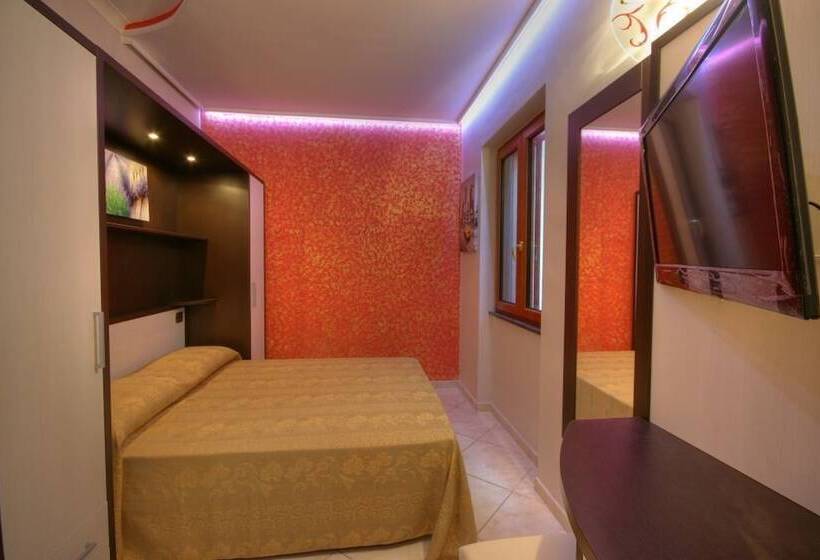 בית מלון כפרי B&b Il Pavone